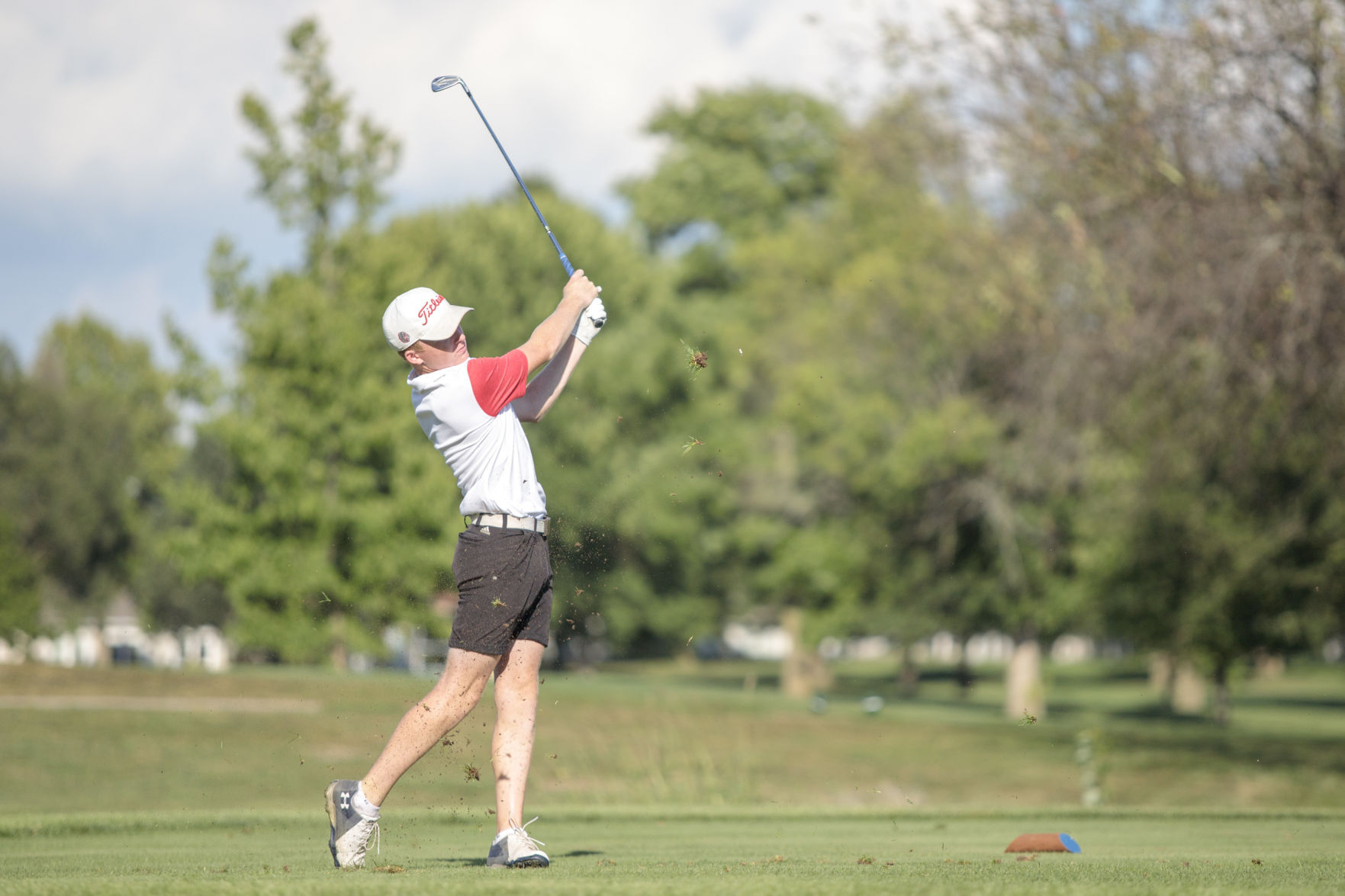 GALLERY-boys-golf-082620-41.jpg